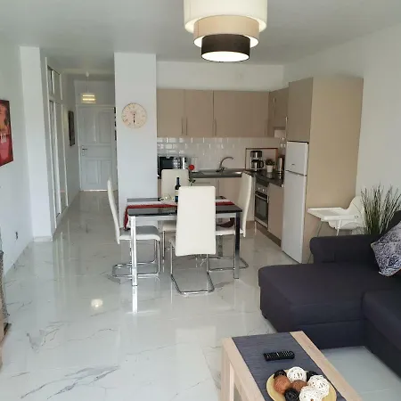 Mareverde Apartment